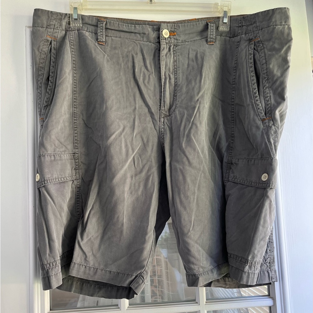 MEN’S TOMMY BAHAMA GRAY SHORTS
